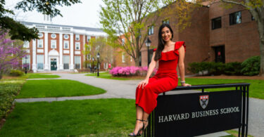 Applying for Harvard Business School (MBA) Program in USA | Tips for Success